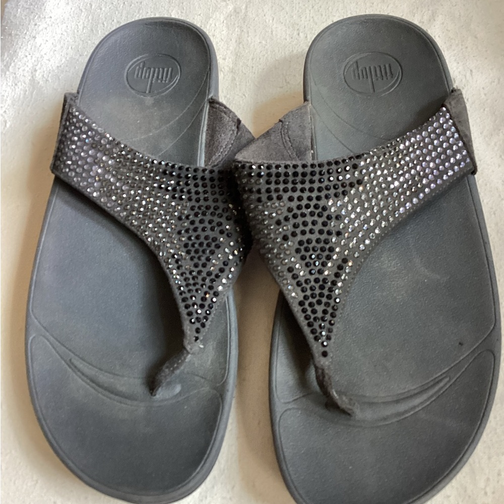 Women’s Fitflop Grey  Rhinestone Sandals- Size 9- Pre-owned - Picture 3 of 7